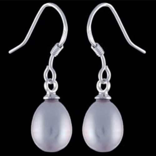 Drop Earrings With Oval White Pearl